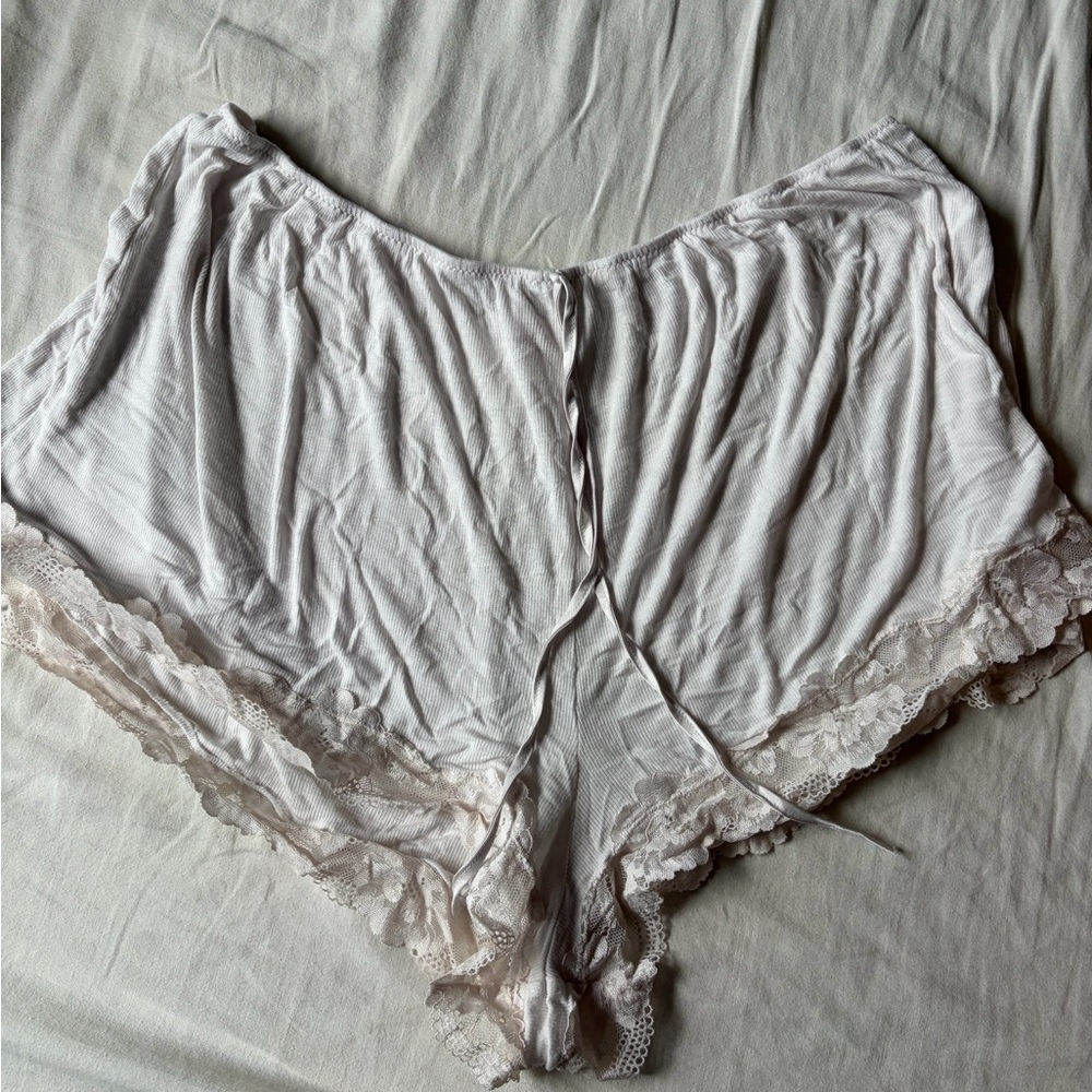 Victoria's Secret So Soft Ribbed Lace-Trim Cami & Shorts Set - Ivory - Picture 3 of 7